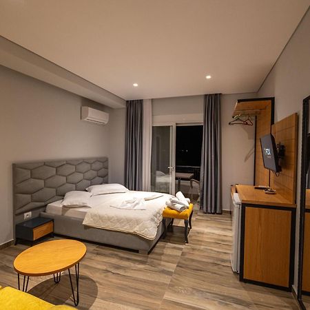 Sunkised Hotel Saranda Extérieur photo