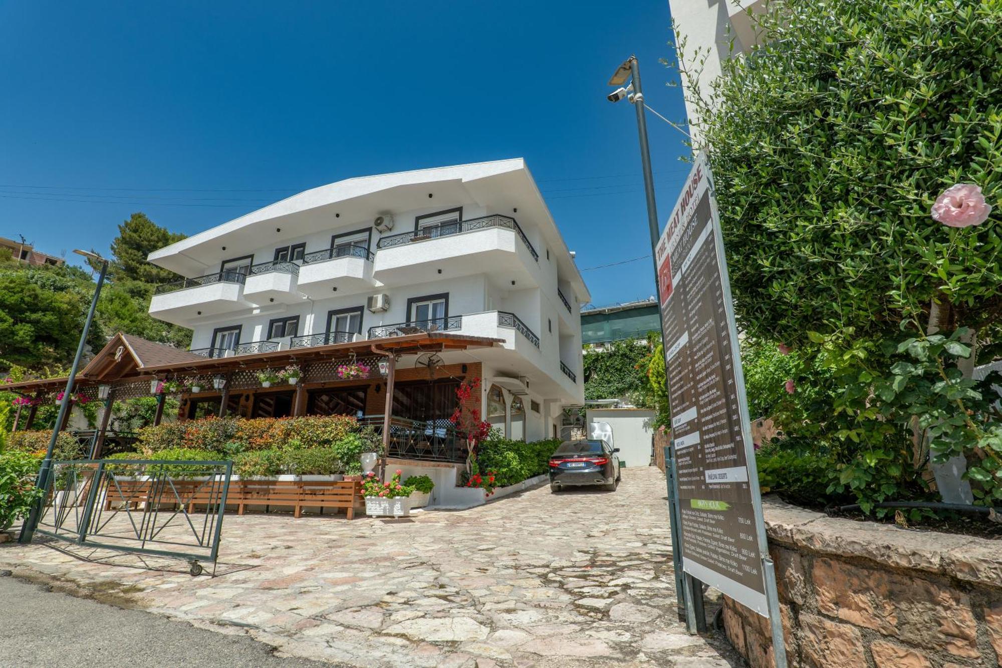 Sunkised Hotel Saranda Extérieur photo